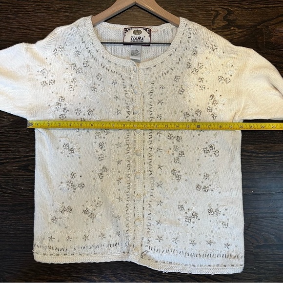 Women’s | Tiara International Knit Buttoned Cardigan | Small - Picture 6 of 7